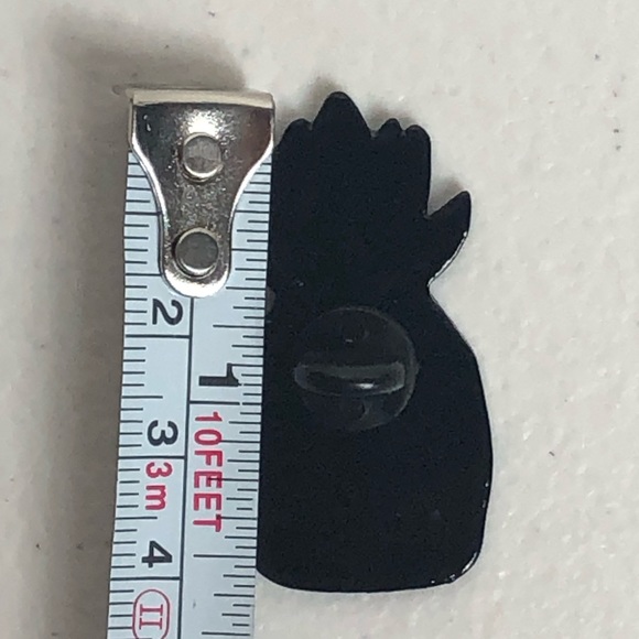 Spongebob Square Pants Pineapple House Lapel Pin Stocking Stuffer Patrick Bob - Picture 7 of 10